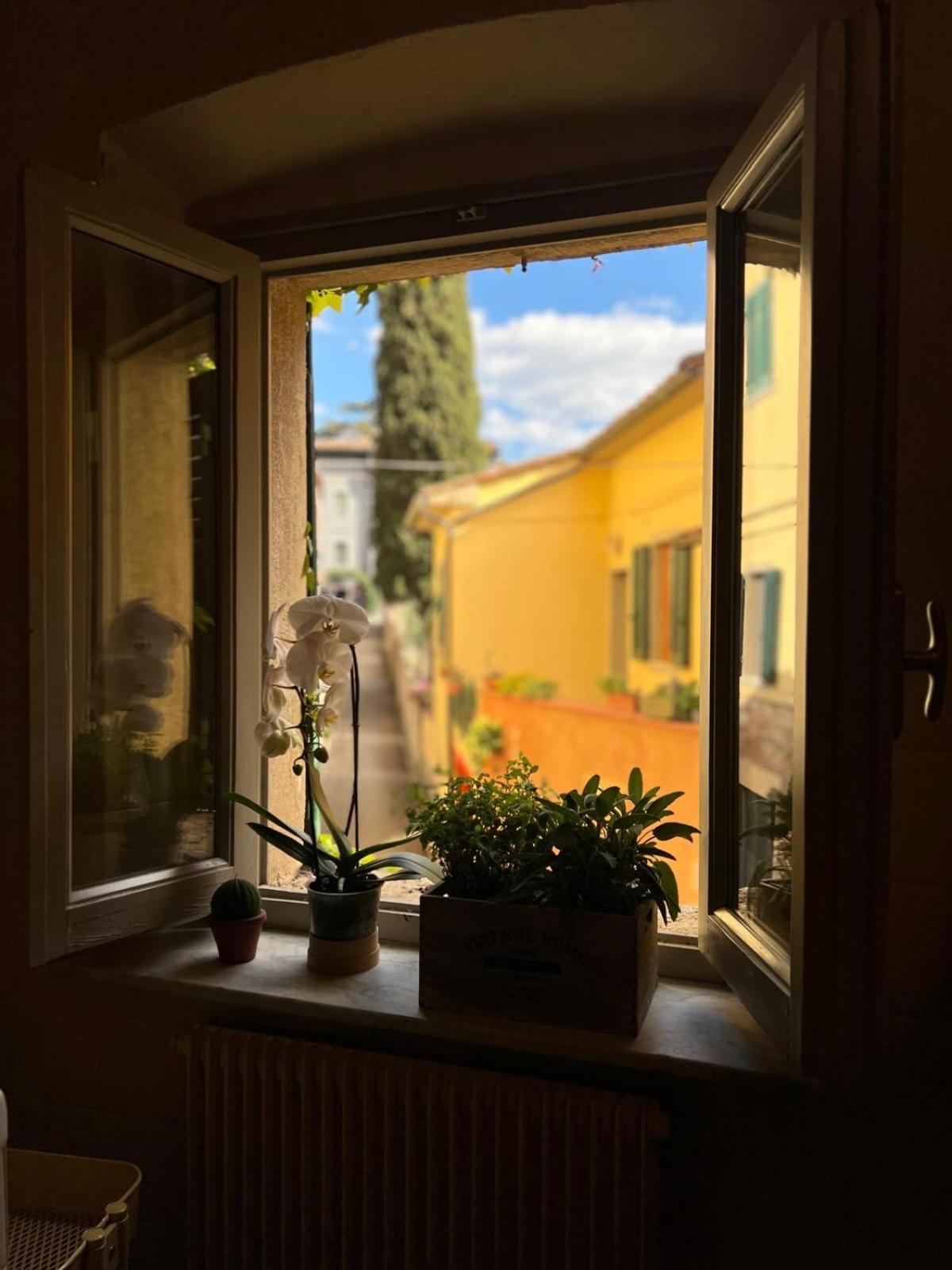 La Casetta Di Borgo -Appartamento Peperone Lajatico Exterior foto